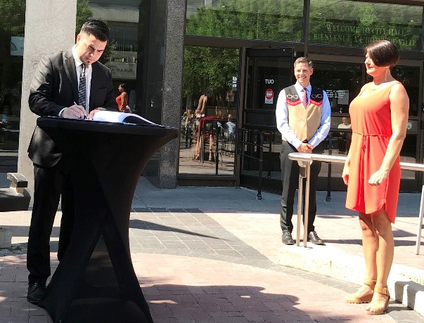 Indigenous Accord Signing.jpg (266 KB)